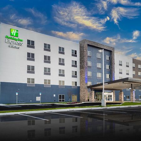 Holiday Inn Express & Suites - Fort Myers Airport By Ihg Exterior photo