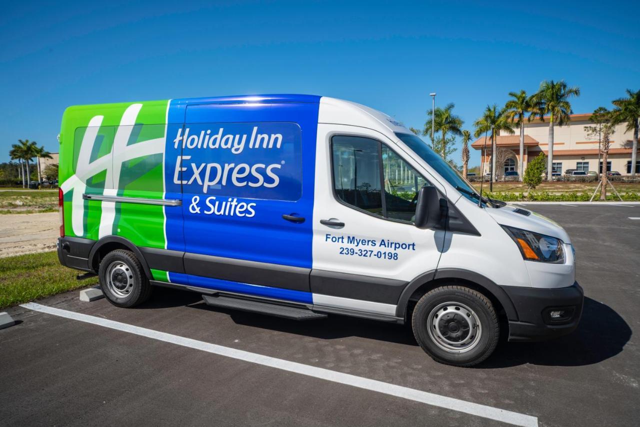 Holiday Inn Express & Suites - Fort Myers Airport By Ihg Exterior photo